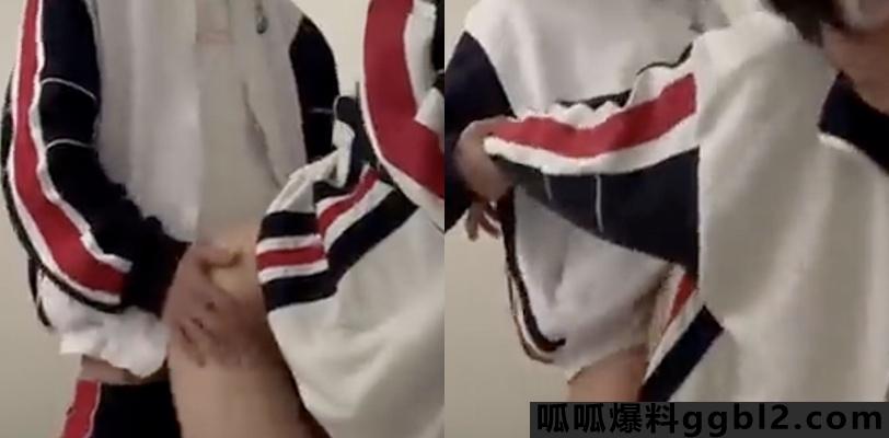 真刺激！货真价实的高中生在楼道做爱 穿着校服后入女同学 thumbnail