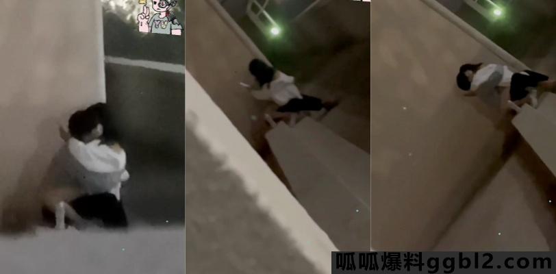 真实偷拍！郑州某职院小情侣天台做爱 年轻人就是精力旺盛 thumbnail